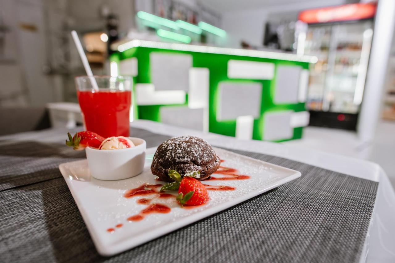 Higina Spa Hotel Truszkavec Kültér fotó